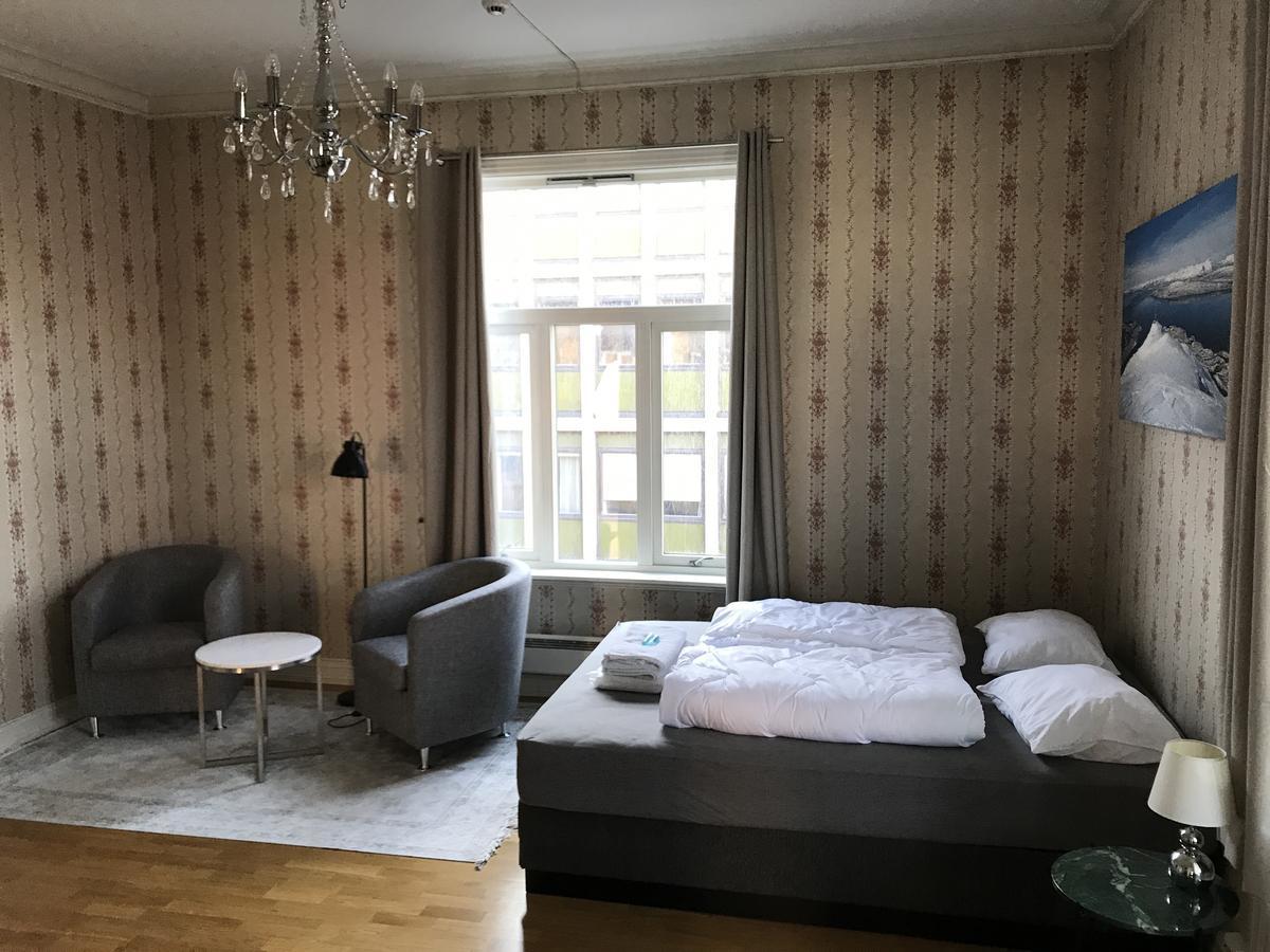 Astrupgarden Room & Apartments 纳尔维克 外观 照片